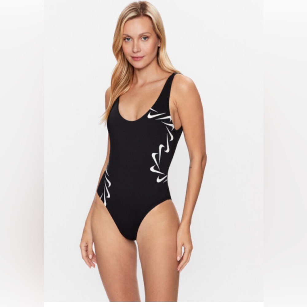 Nike U-Back One Piece Women's Swimwear NWT